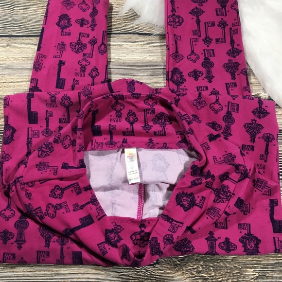 3LuLaRoe OS Pink Key/heart/geometric Leggings - Picture 2 of 6